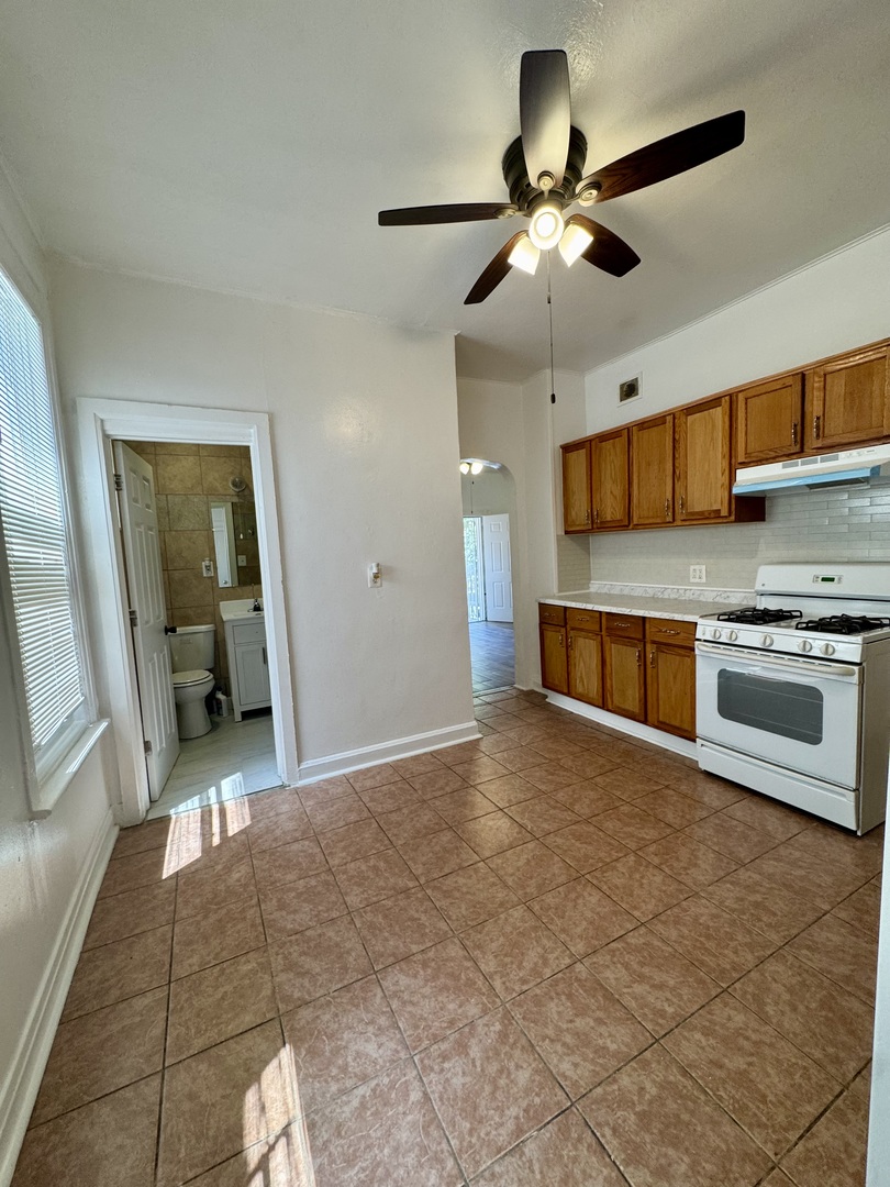 2409 S Spaulding Avenue 1 Property Photo 6