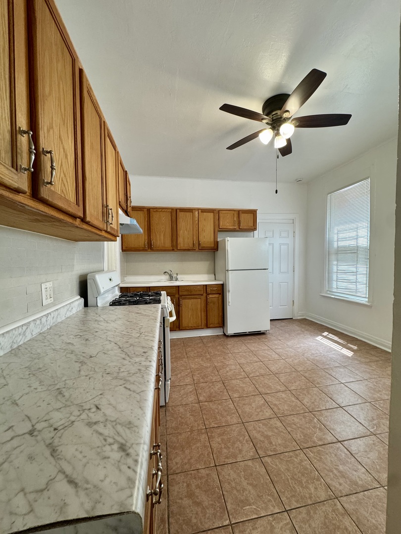 2409 S Spaulding Avenue 1 Property Photo 9