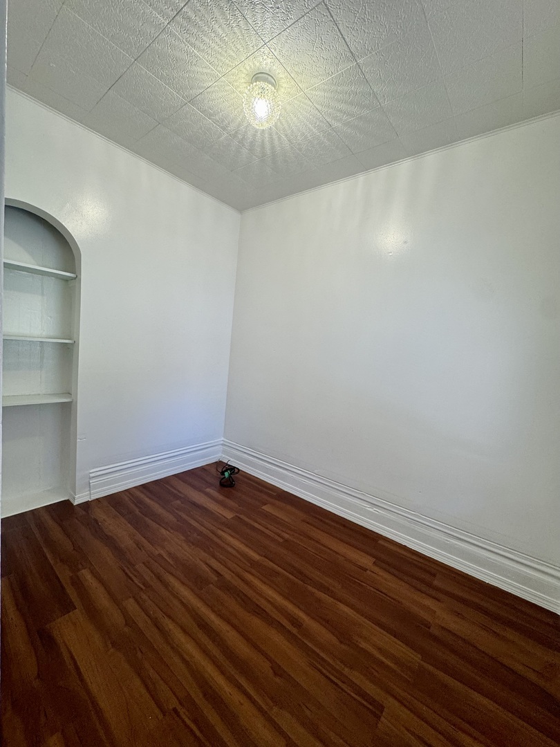 2409 S Spaulding Avenue 1 Property Photo 11