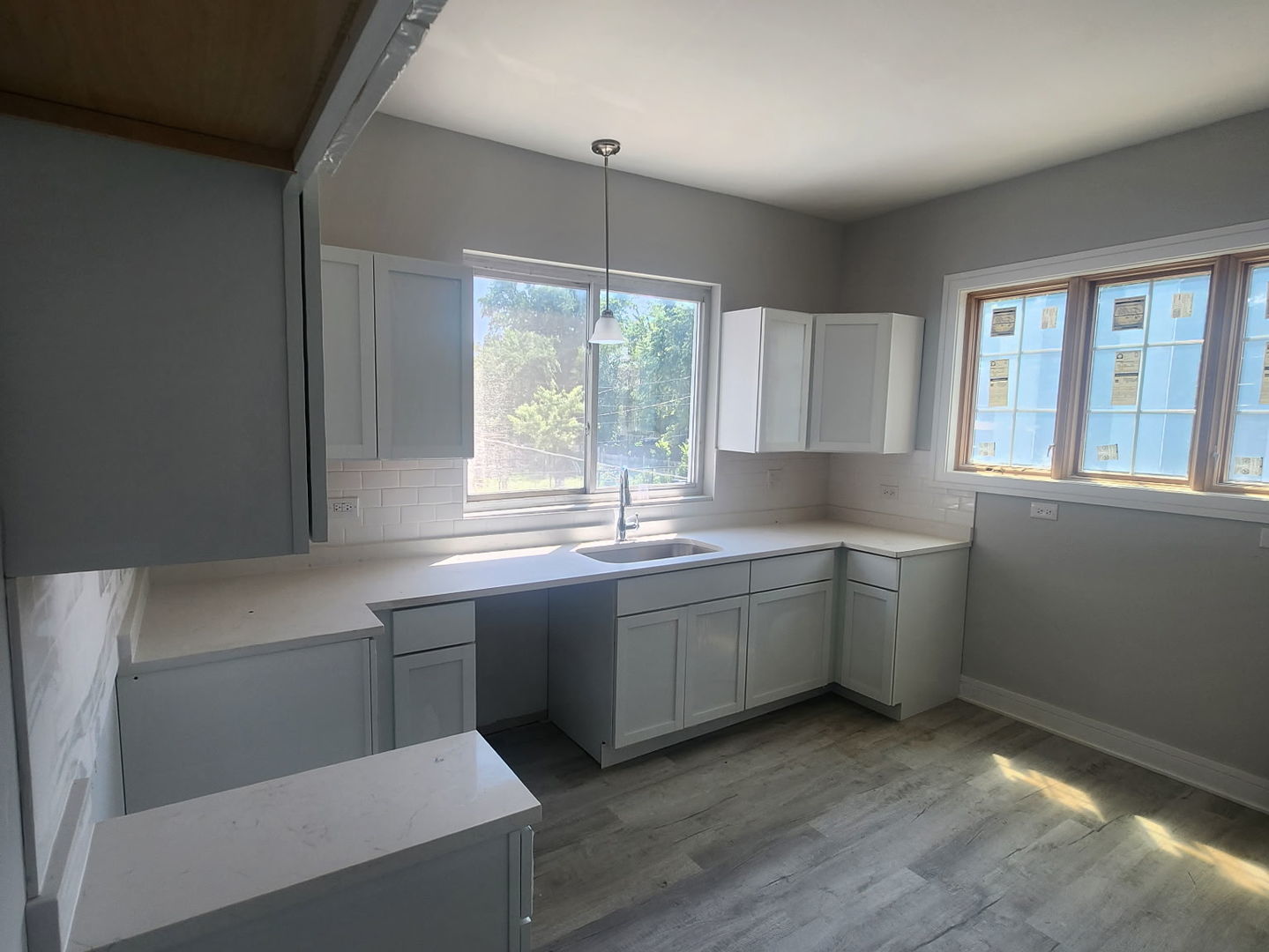 5320 S Laflin Street Property Photo 18