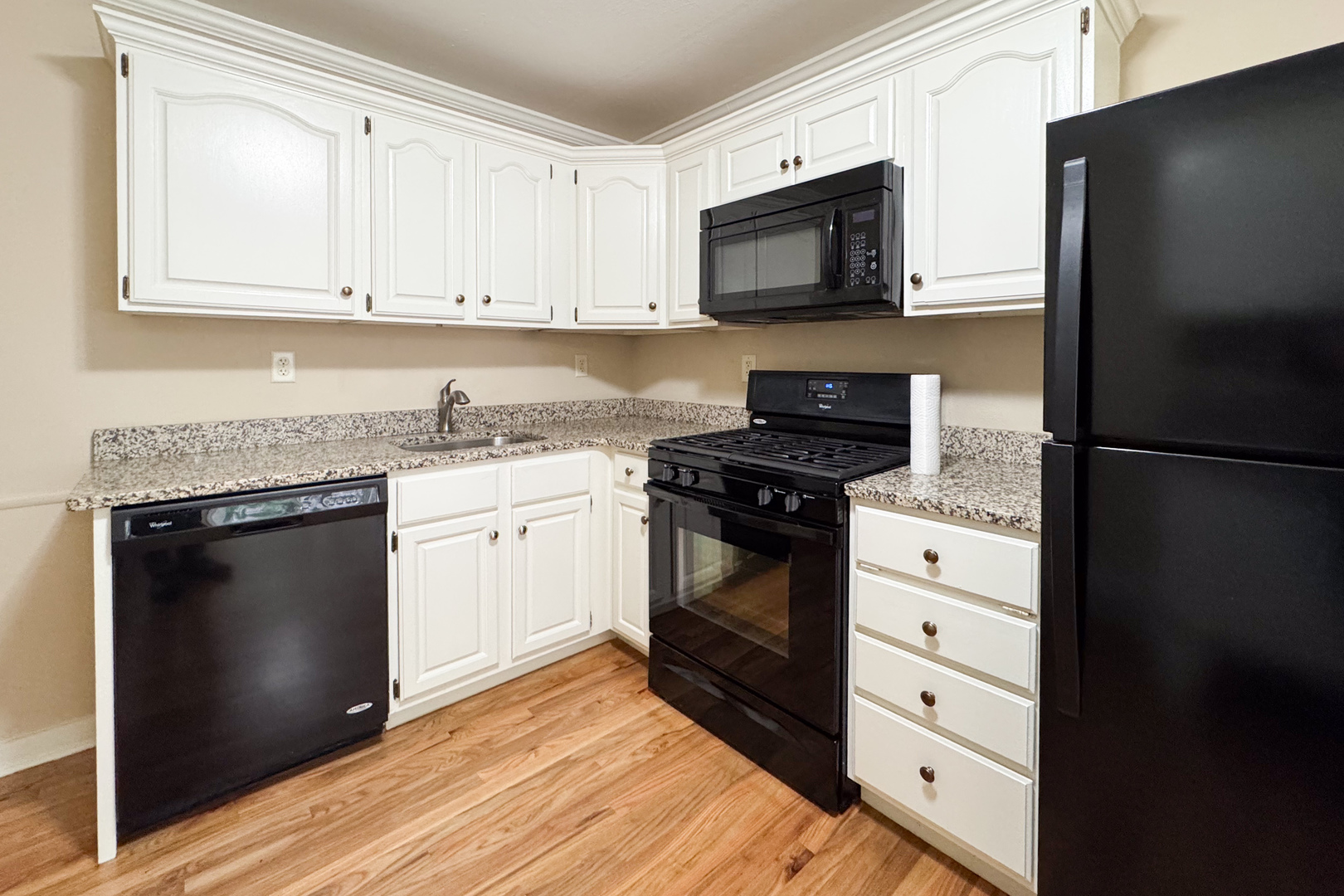 2610 Pelham Road Property Photo 4