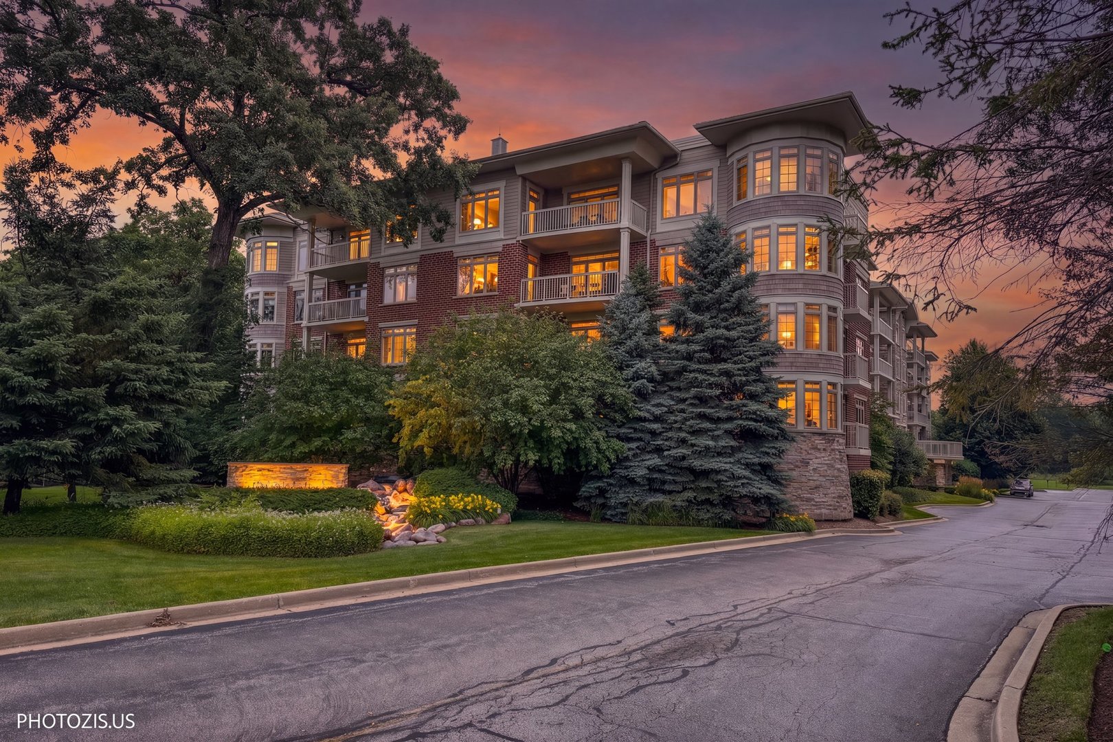 425 Benjamin Drive 302