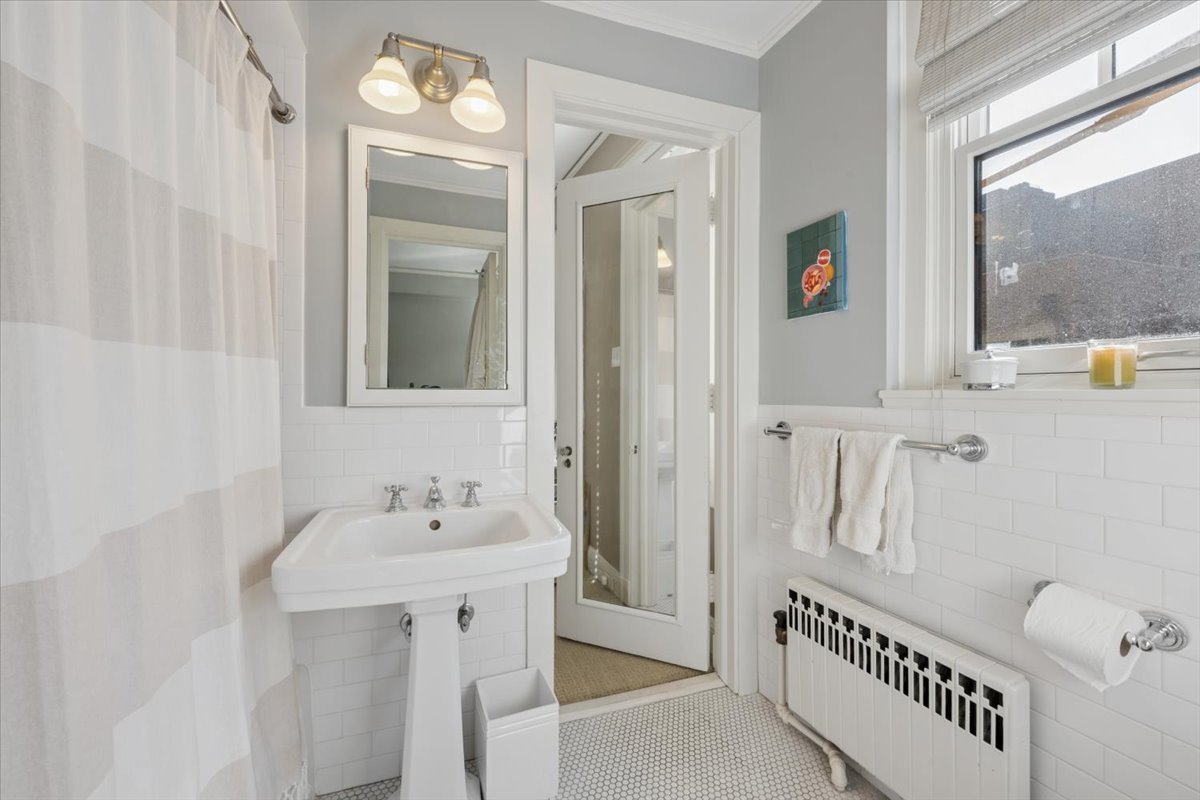 1448 N Lake Shore Drive 3c Property Photo 18