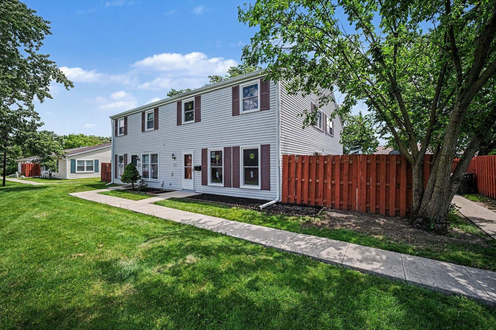 1801 Jamestown Circle Property Photo 1