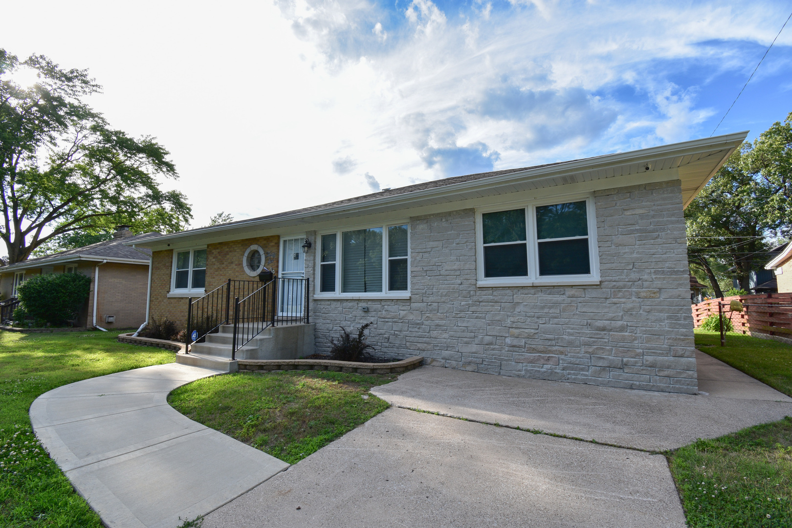 36 159th Street Property Photo 1