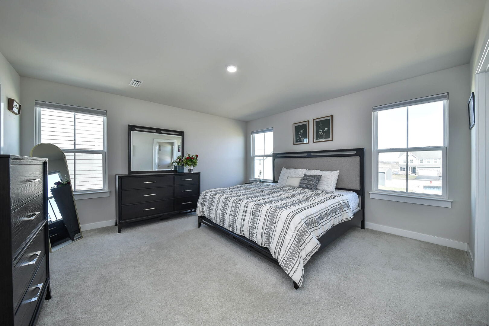 328 Carole Street Property Photo 11