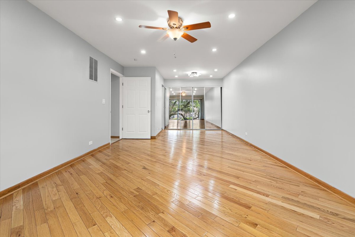 5300 Carriageway Drive 208 Property Photo 16