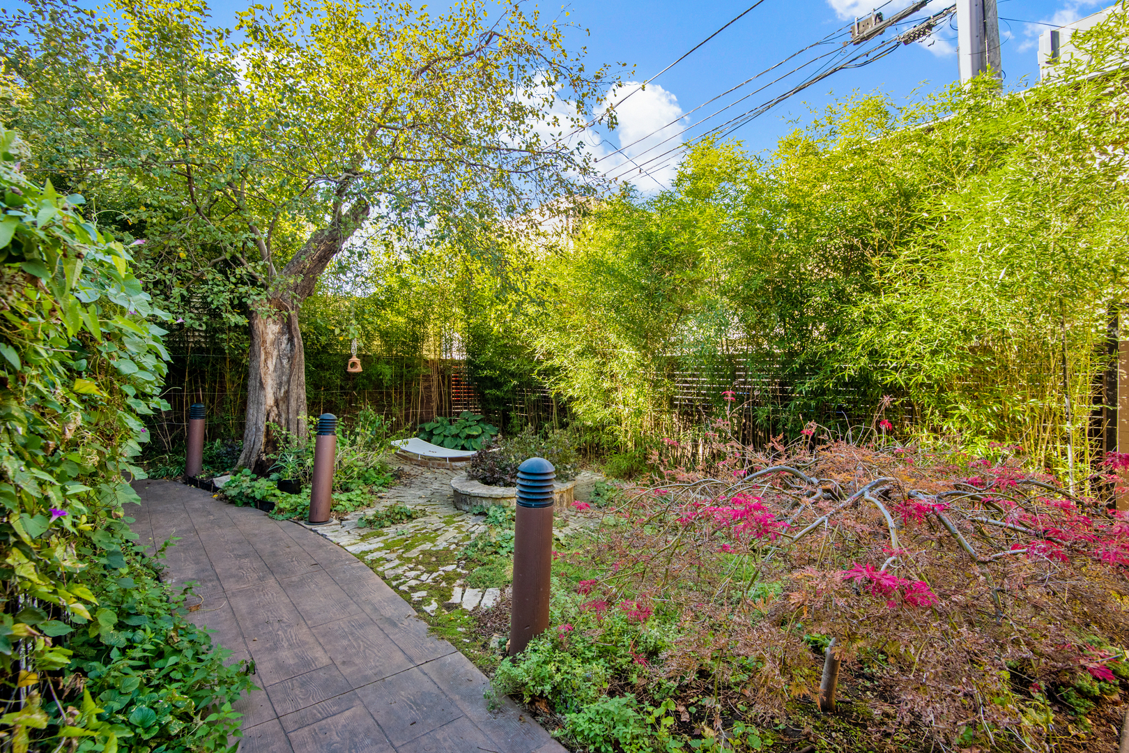 1652 N Leavitt Street Property Photo 51