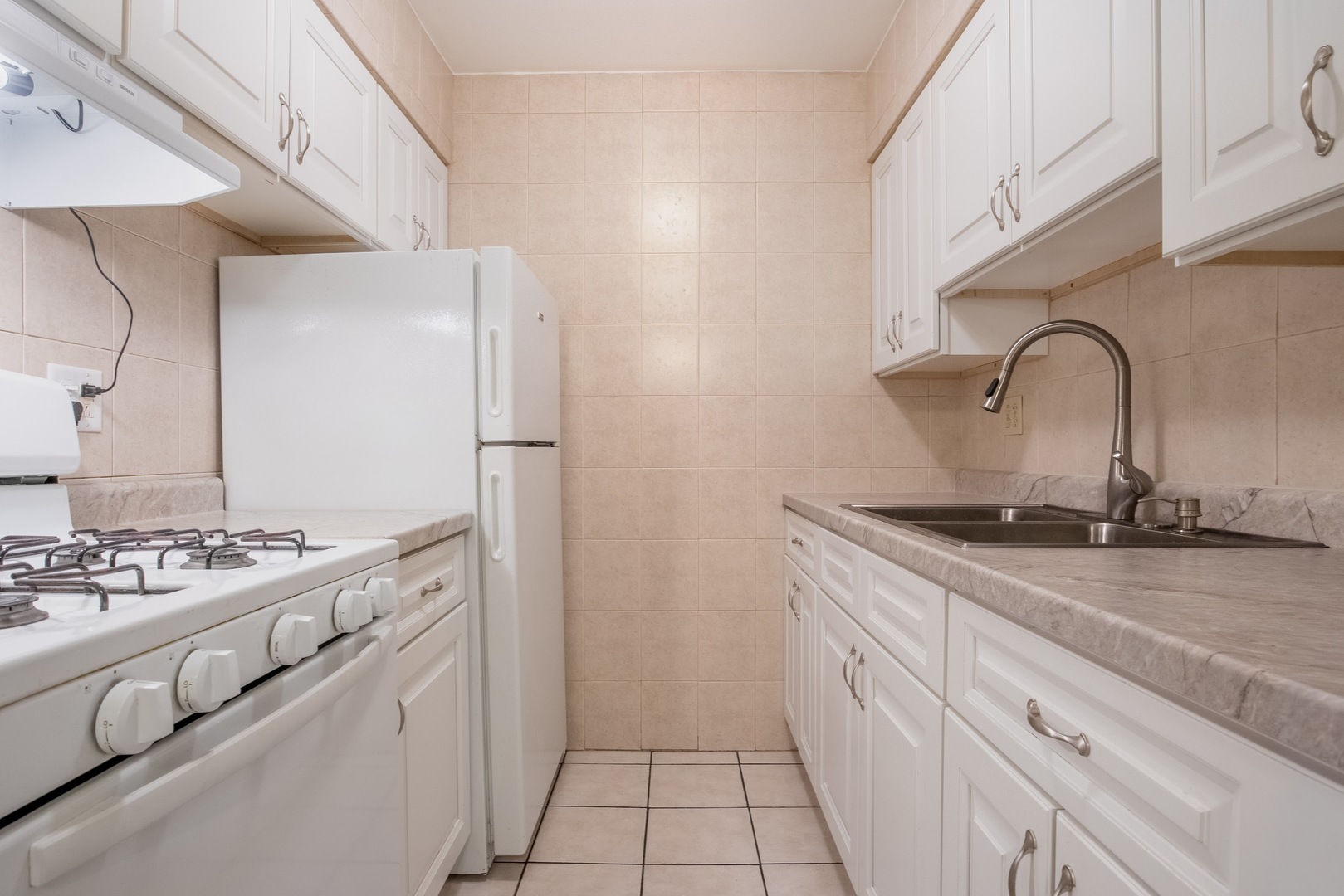 876 Blossom Lane 203 Property Photo 11