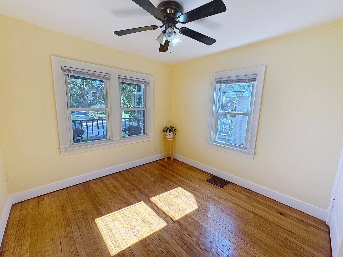 166 16th Avenue Property Photo 9