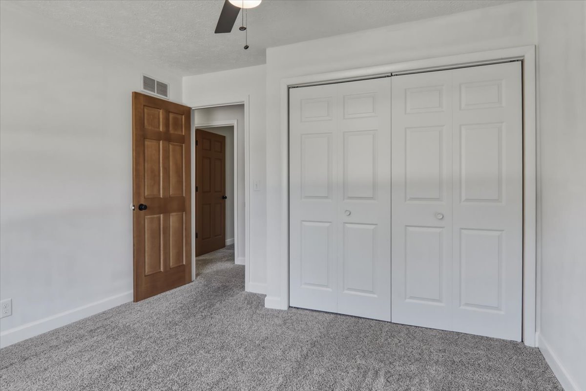 18859 Pioneer Street Property Photo 19