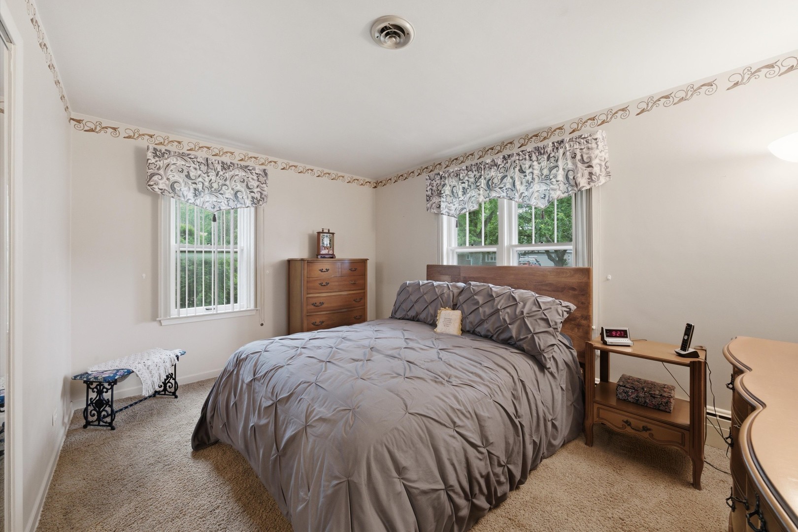 328 Milburn Avenue Property Photo 9