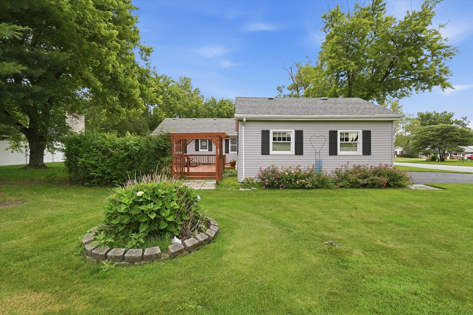 328 Milburn Avenue Property Photo 18