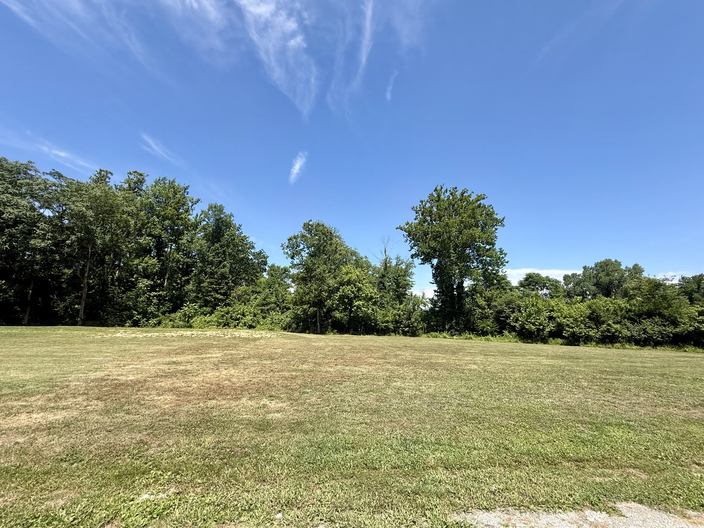 400 Meadowbrook Property Photo 1