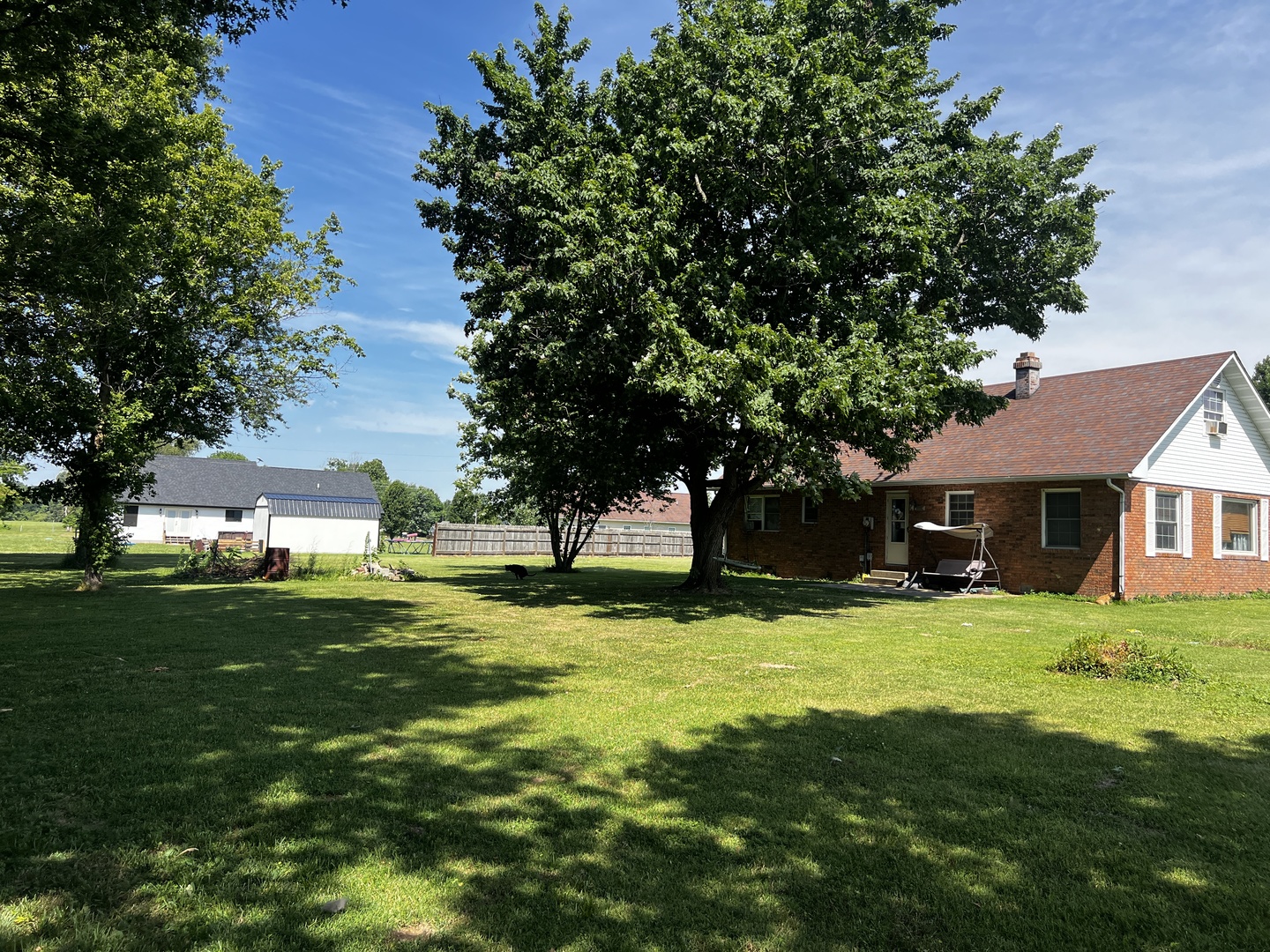 10585 N Il Highway 142 Highway Property Photo 4