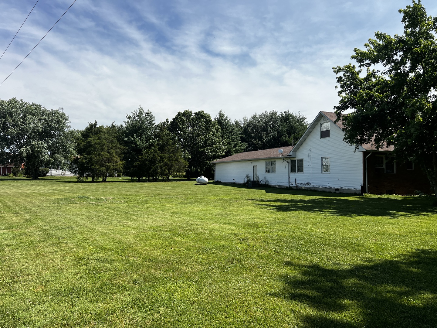 10585 N Il Highway 142 Highway Property Photo 6