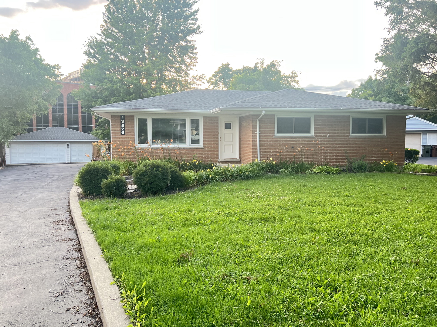 1s526 Nimitz Road Property Photo 1