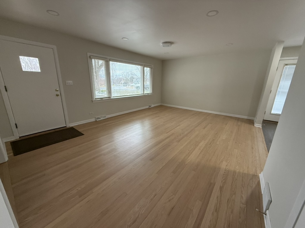 1s526 Nimitz Road Property Photo 3