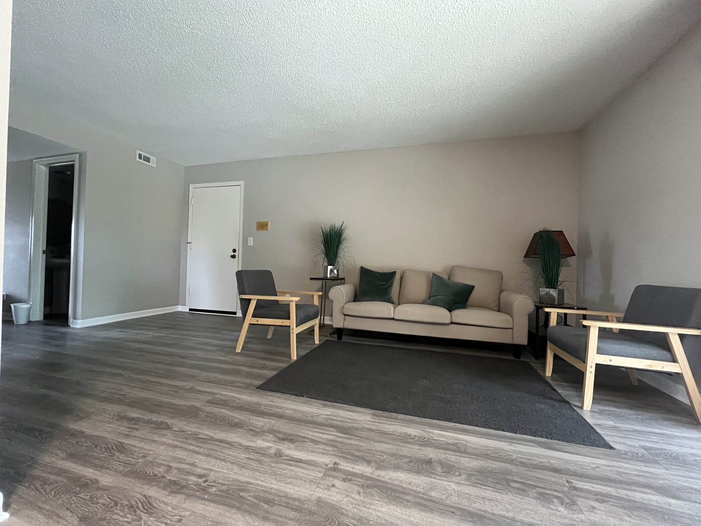 468 Valley Drive 301 Property Photo 7