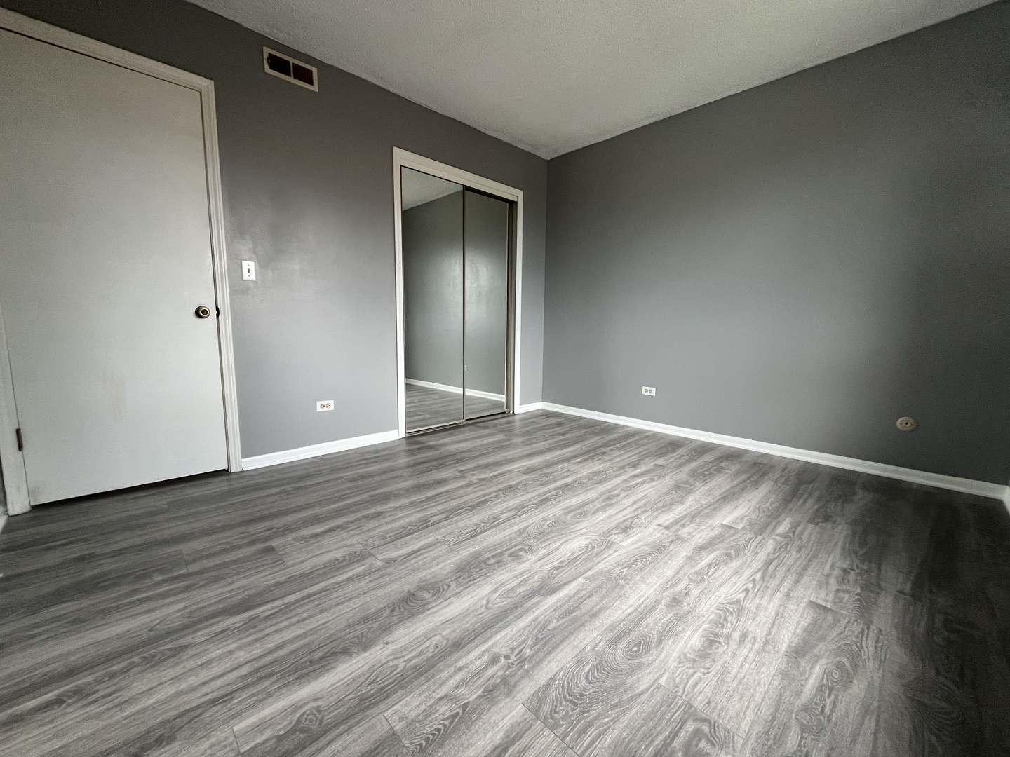 468 Valley Drive 301 Property Photo 11