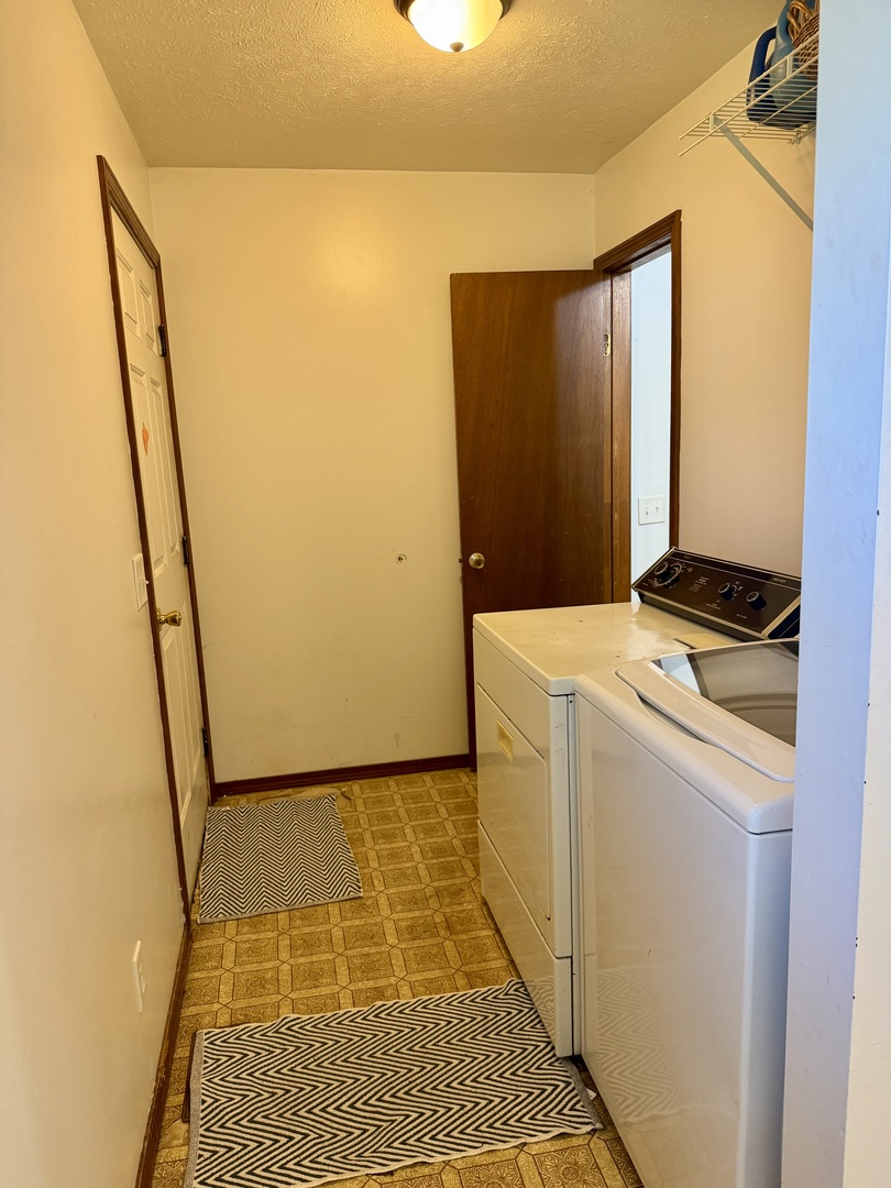 103 N High Street Property Photo 25