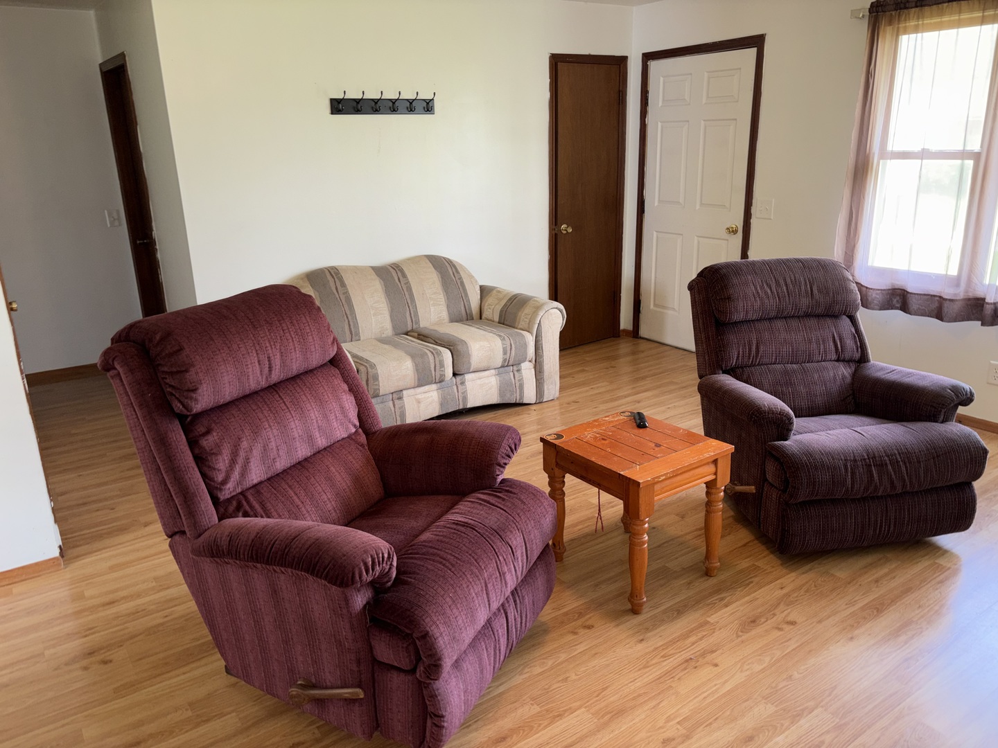 103 N High Street Property Photo 28