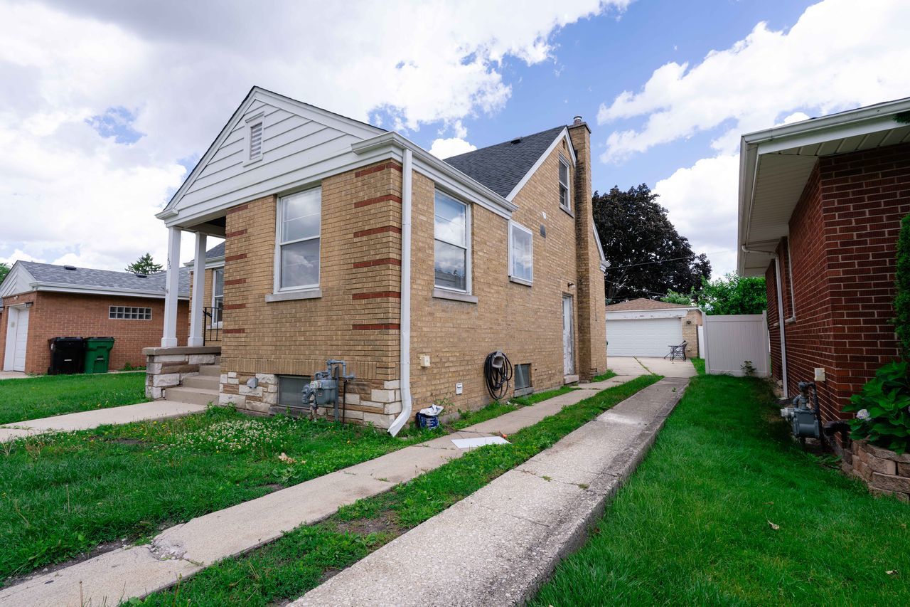 1635 Downing Avenue Property Photo 2