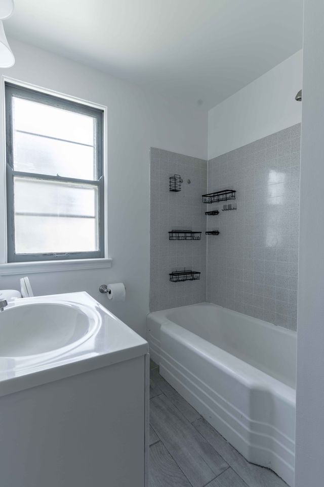 1635 Downing Avenue Property Photo 9