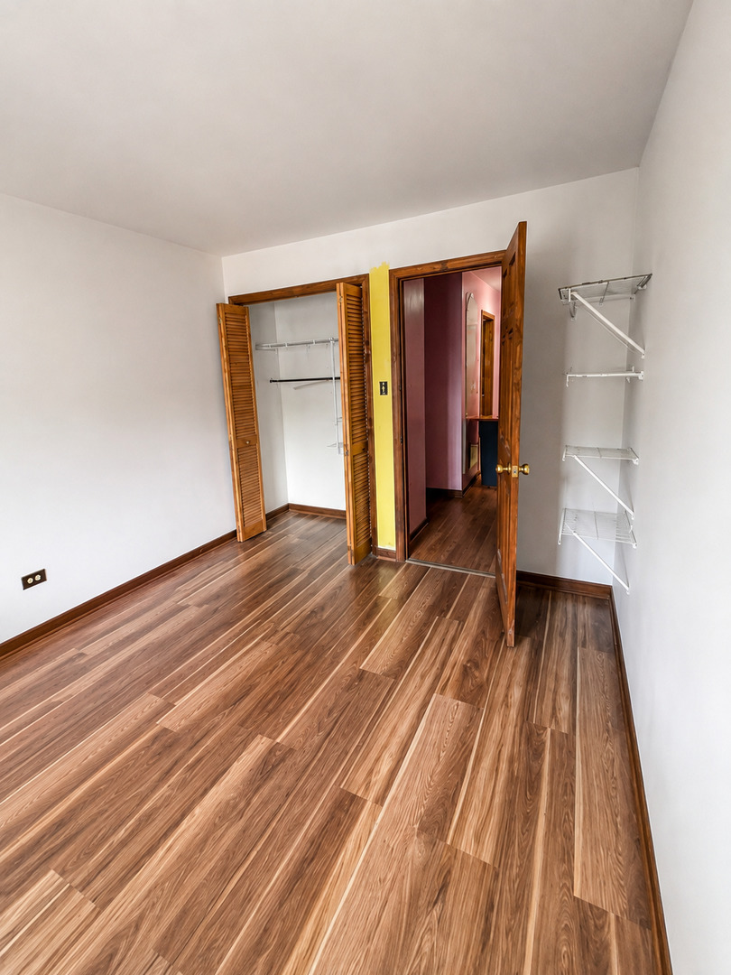 9721 S Cicero Avenue 3e Property Photo 13
