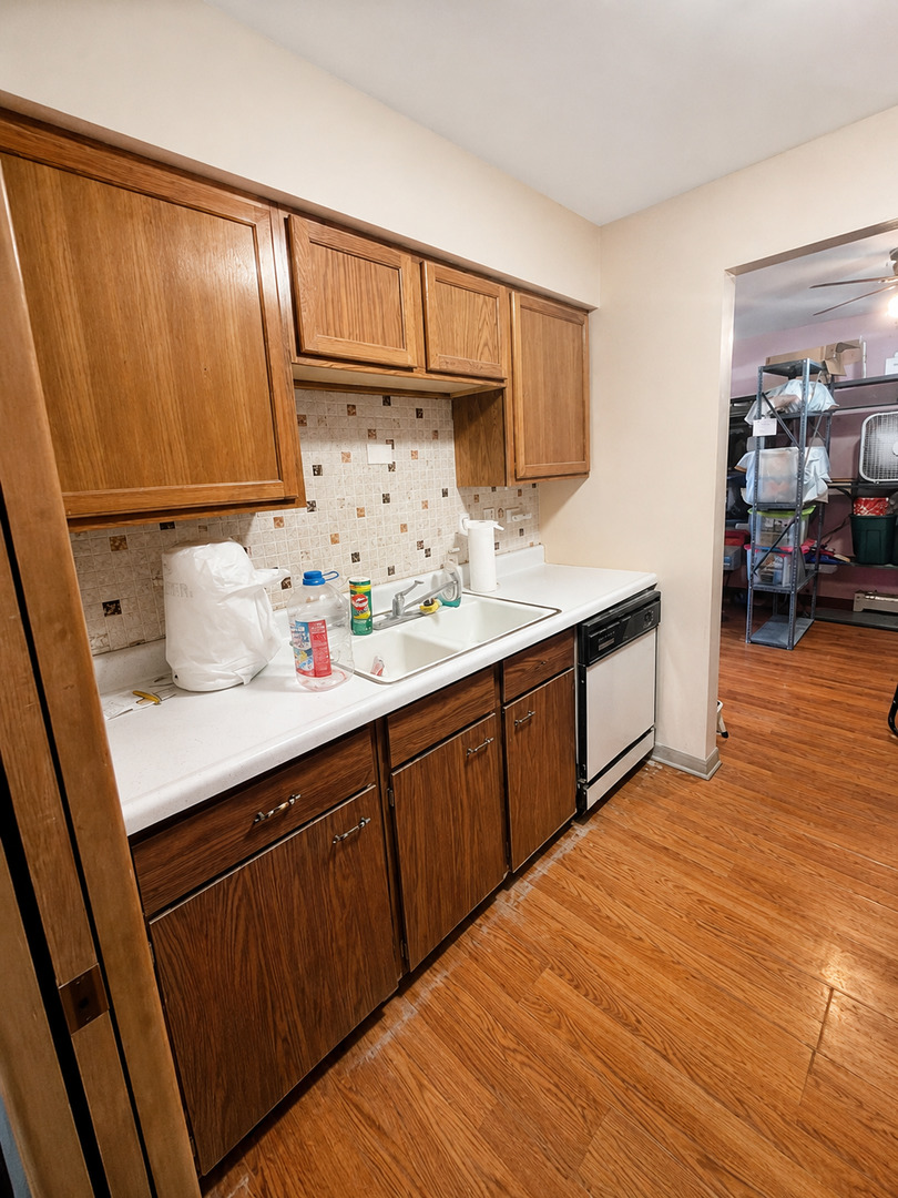 9721 S Cicero Avenue 3e Property Photo 16