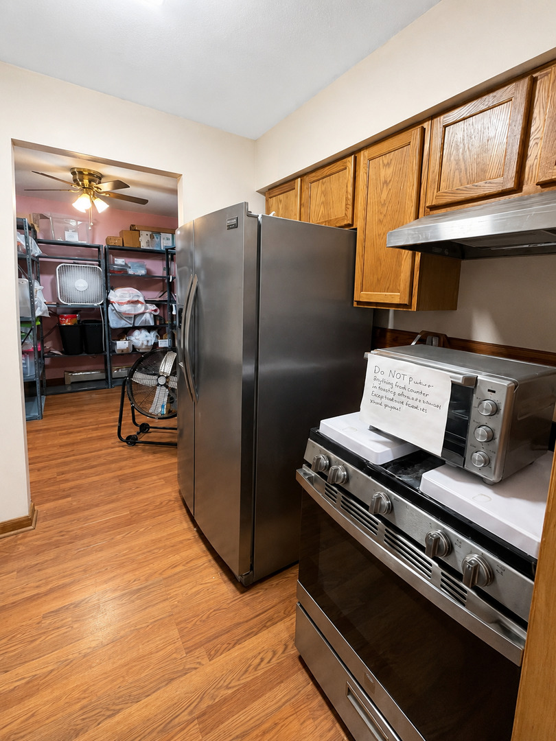9721 S Cicero Avenue 3e Property Photo 21
