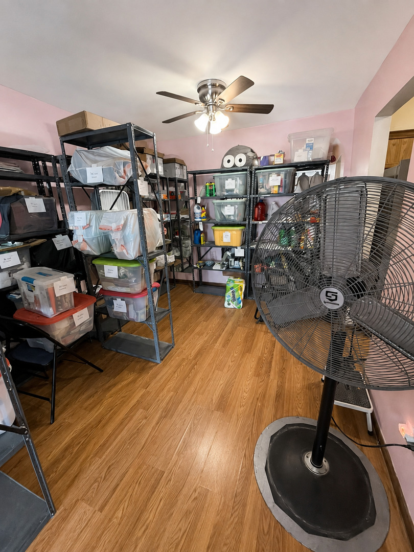 9721 S Cicero Avenue 3e Property Photo 26