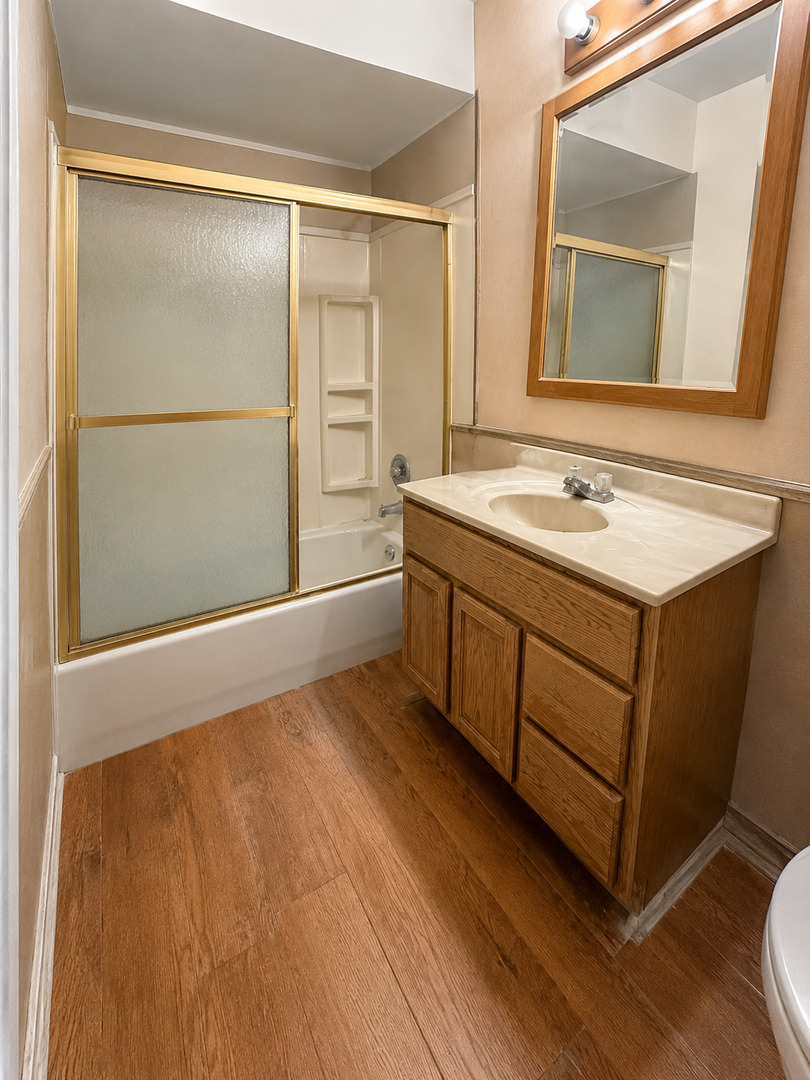 9721 S Cicero Avenue 3e Property Photo 31