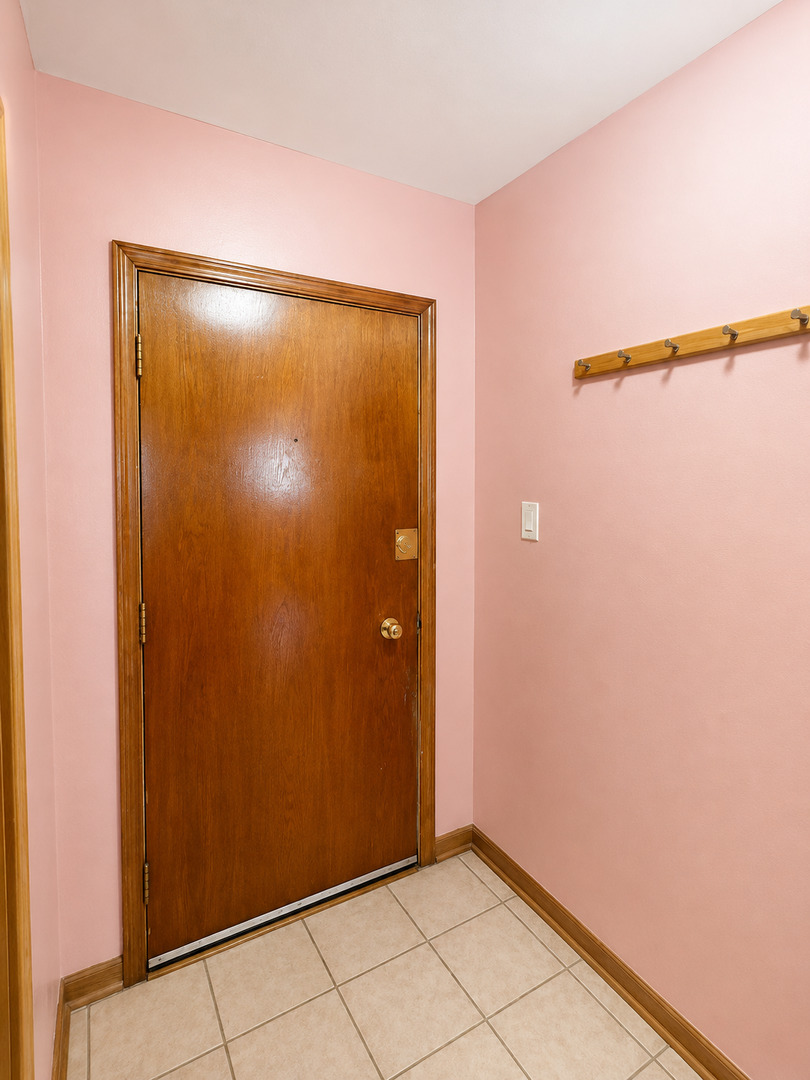 9721 S Cicero Avenue 3e Property Photo 37