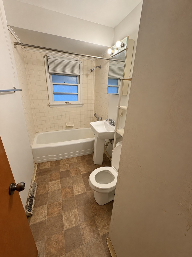 9721 S Cicero Avenue 3e Property Photo 43