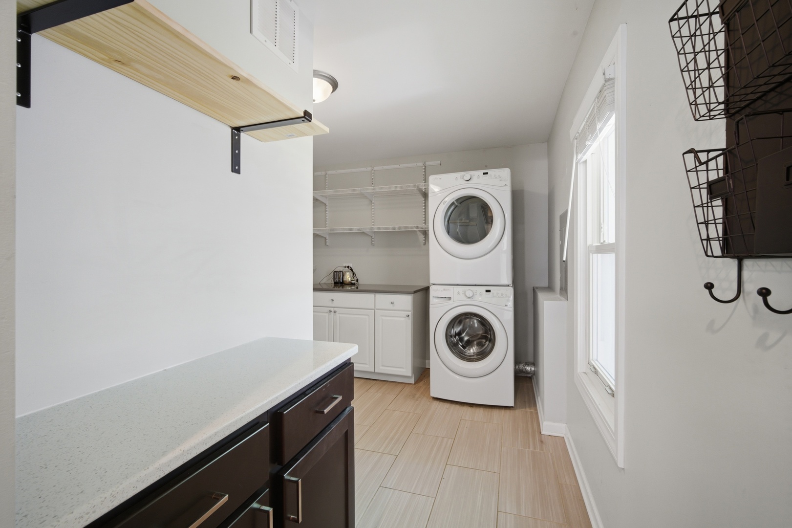 1522 N Hillside Avenue Property Photo 11