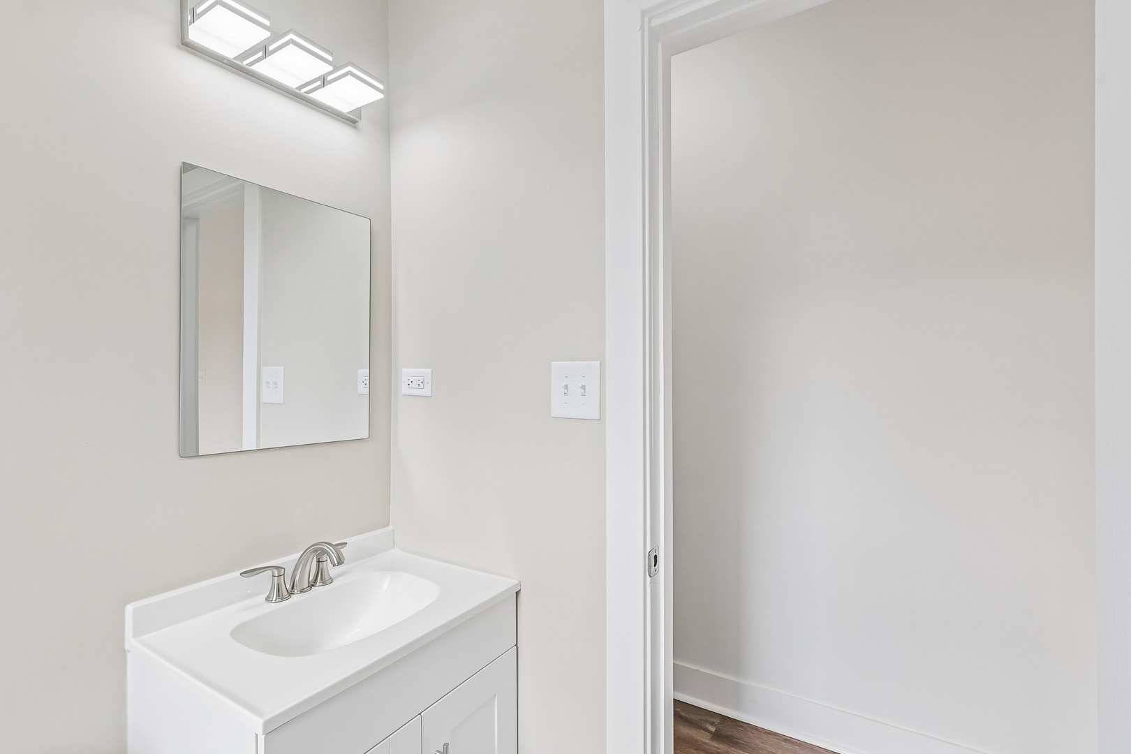 4351 W Maypole Avenue Property Photo 19