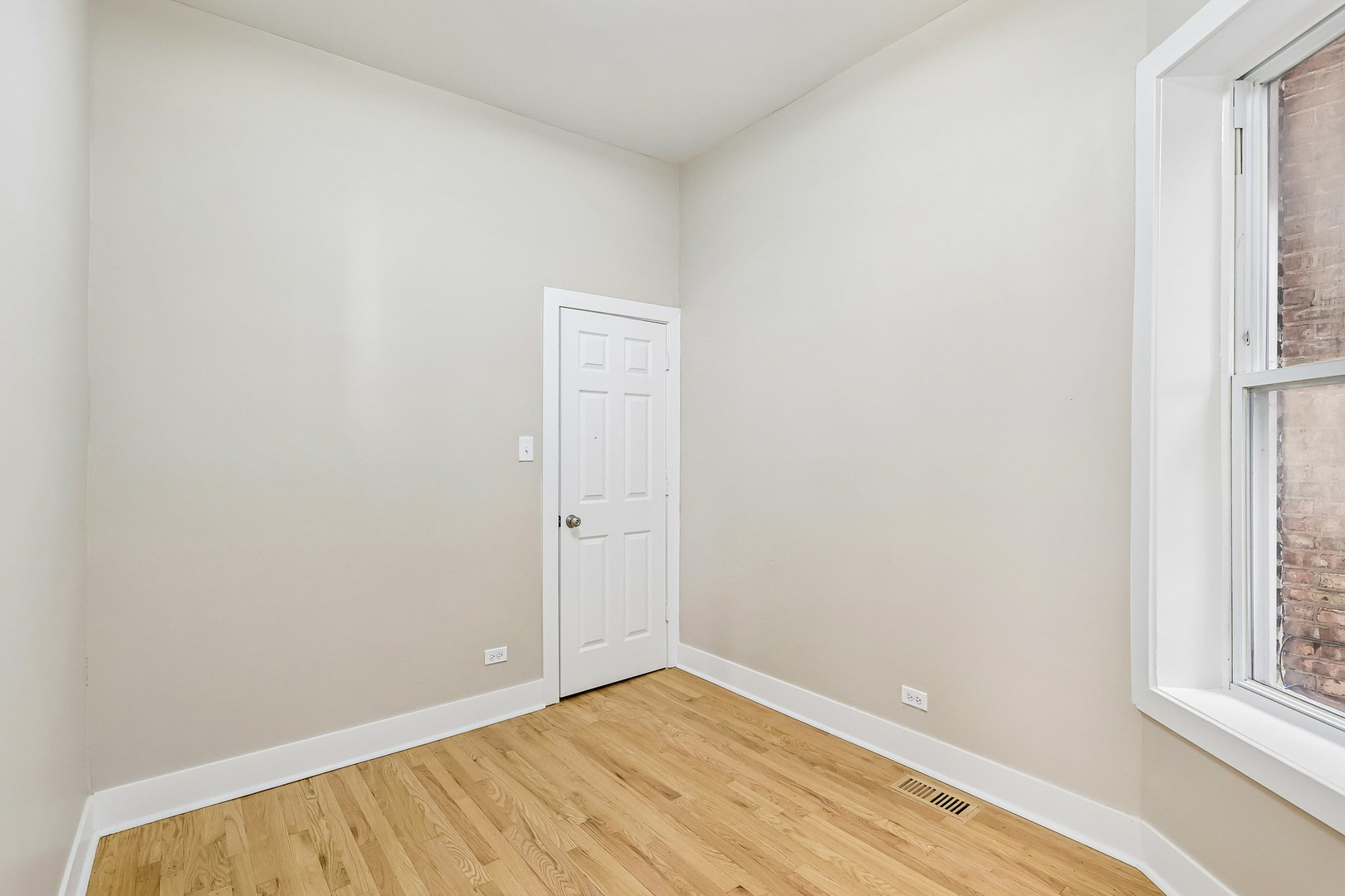 4351 W Maypole Avenue Property Photo 29