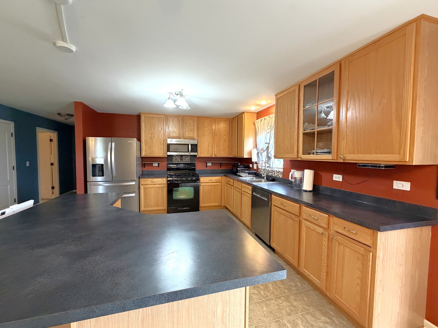 1515 Eagle Bluff Drive Property Photo 5