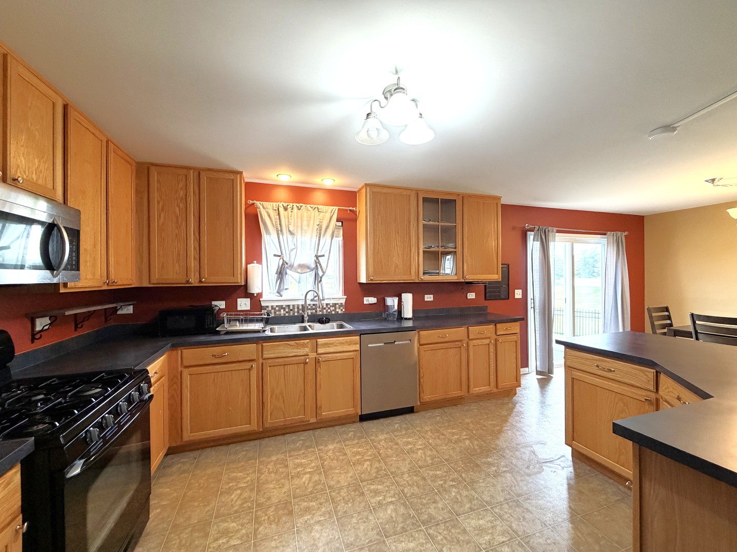 1515 Eagle Bluff Drive Property Photo 6