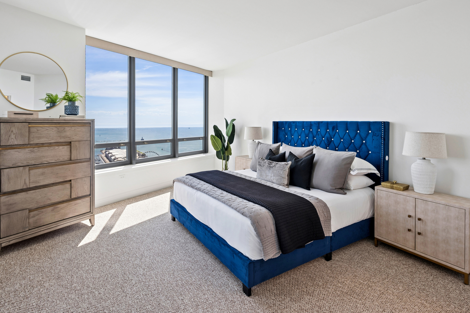 600 N Lake Shore Drive 4211 Property Photo 13