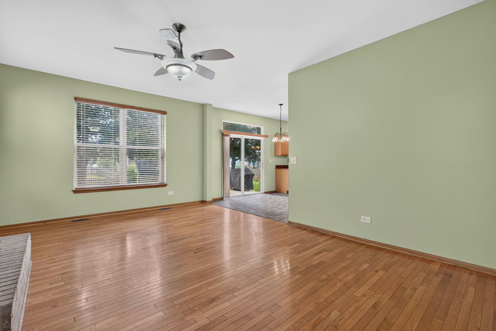 1913 Windstone Drive Property Photo 18