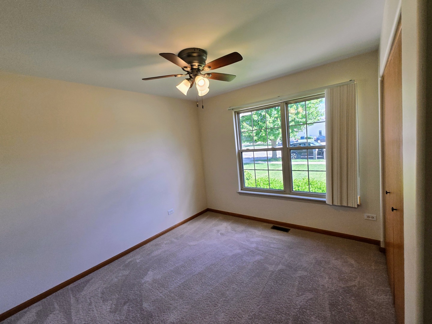 963 Brown Drive Property Photo 5