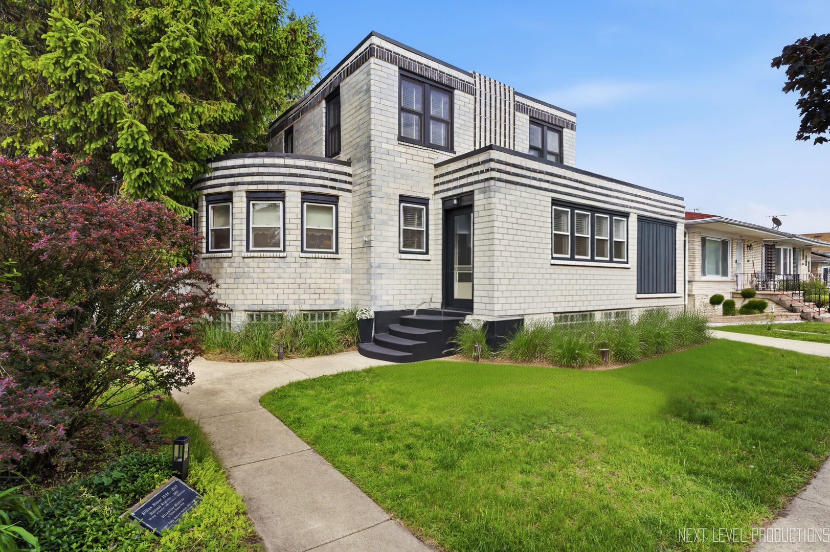 3728 Cuyler Avenue Property Photo 1