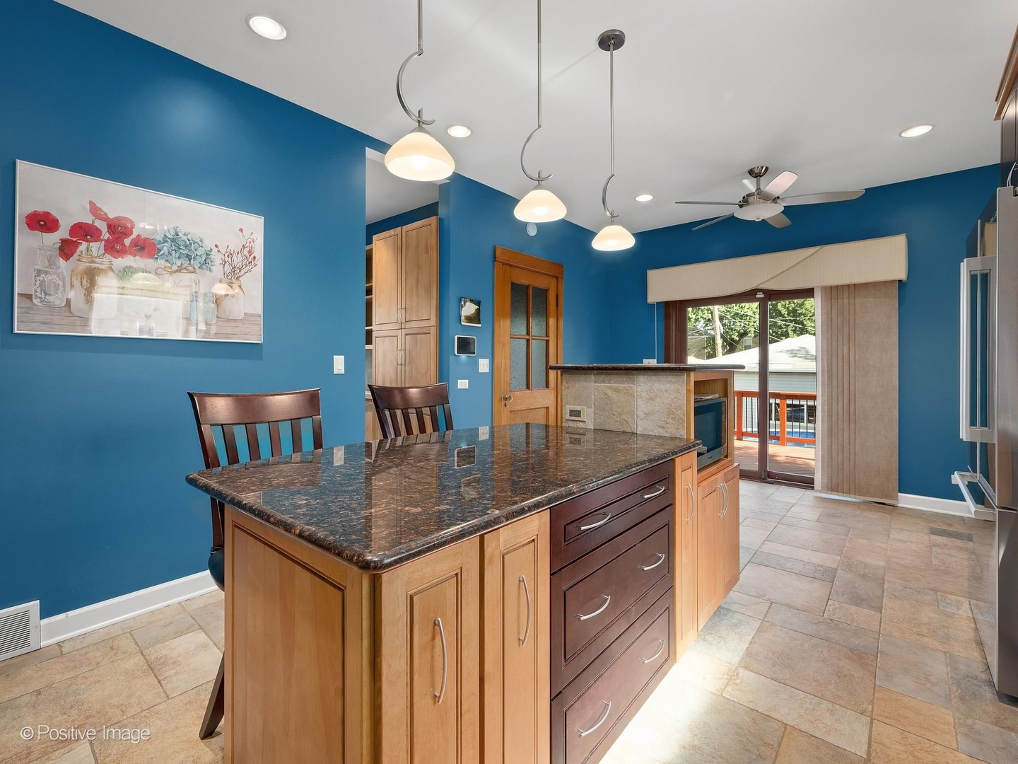 6427 27th Place Property Photo 11