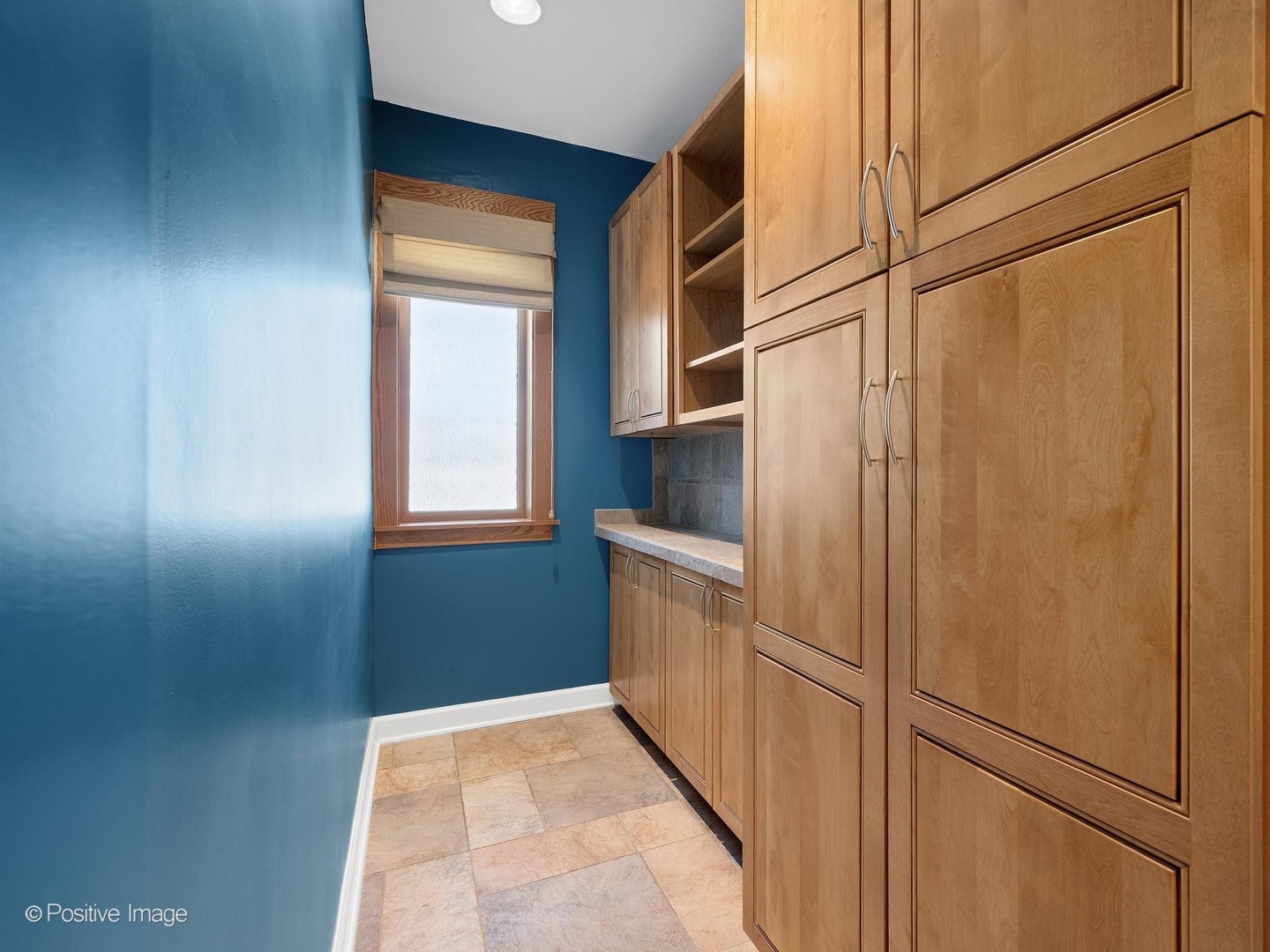 6427 27th Place Property Photo 12
