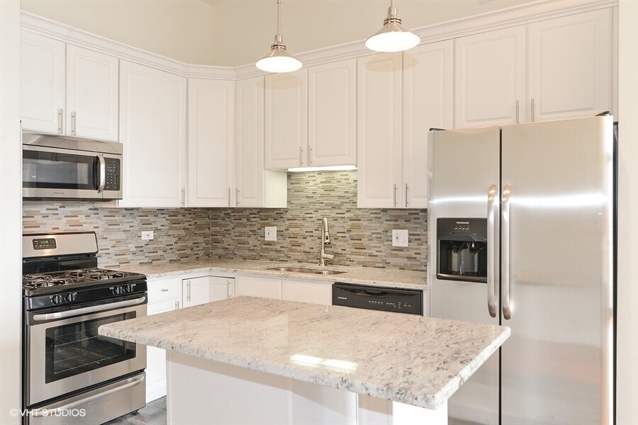 1516 S Wabash Avenue 803 Property Photo 5