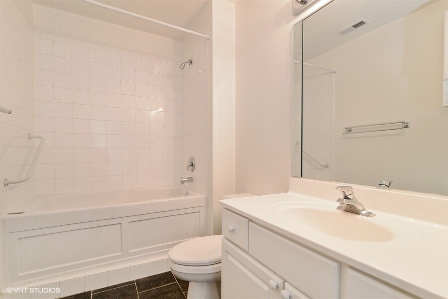 1516 S Wabash Avenue 803 Property Photo 7
