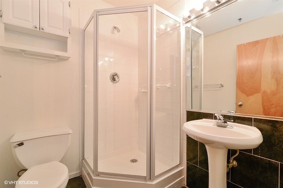 1516 S Wabash Avenue 803 Property Photo 9