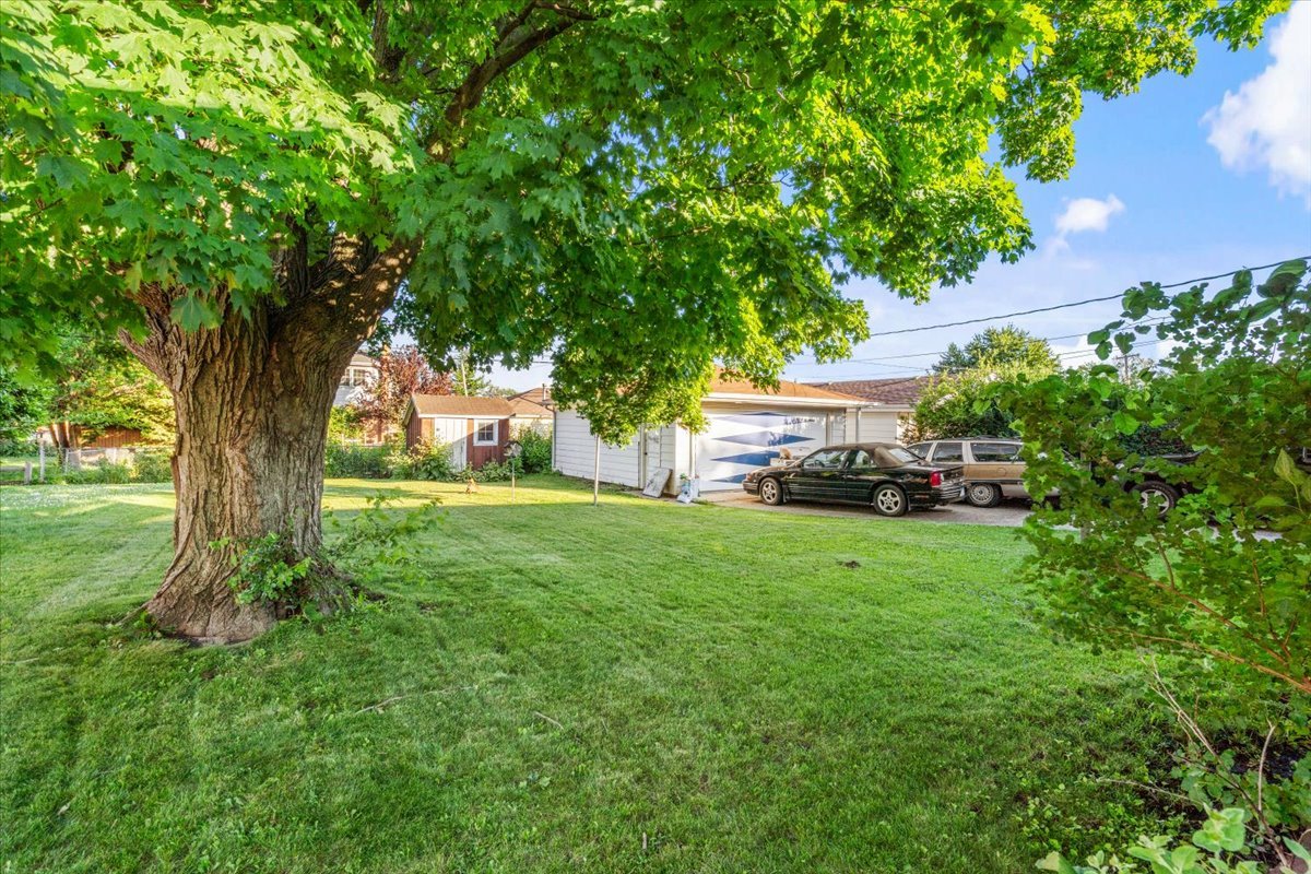 11043 Boeger Court Property Photo 37